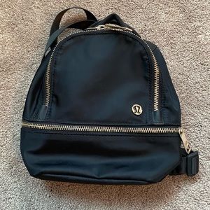 Lululemon micro city adventure backpack 3L- gold hardware